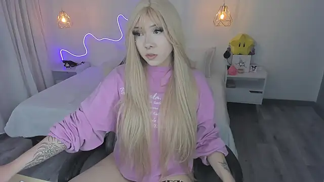 Noahcryptic online show from January 11, 2026, 11:32 pm