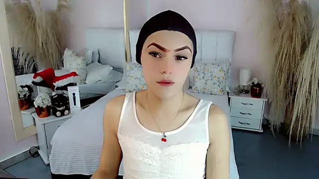 nathalialoes1 online show from December 19, 2025, 12:28 am