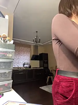 Miranda Kerry online show from October 15, 2025, 6:24 am