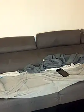 Snapshot of Lesamantssexy chatting on October 27, 2025, 7:40 pm Lesamantssexy online show from October 27, 2025, 7:40 pm