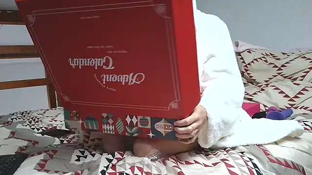 annaellex online show from November 6, 2025, 12:06 pm