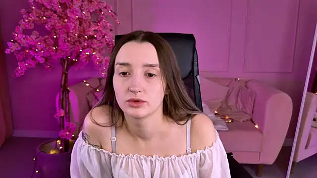 AliceLids online show from September 30, 2025, 1:05 pm