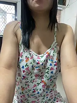 wildpussycat69 online show from February 5, 2026, 1:32 am