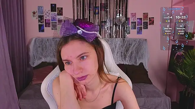 kaleriyaa  online show from October 20, 2025, 1:28 am