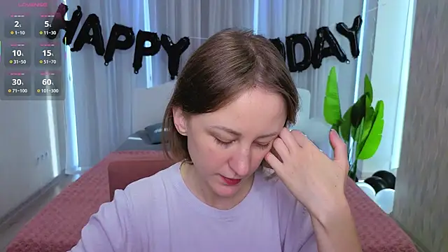 LuluChiiii online show from October 29, 2025, 10:39 am