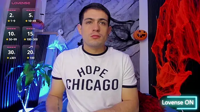 William Steel  online show from October 9, 2025, 12:03 pm