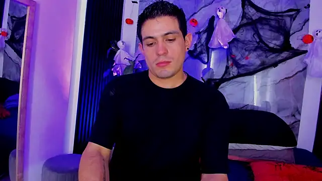 William Steel  online show from November 1, 2025, 3:08 am