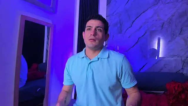 William Steel  online show from November 2, 2025, 4:04 am