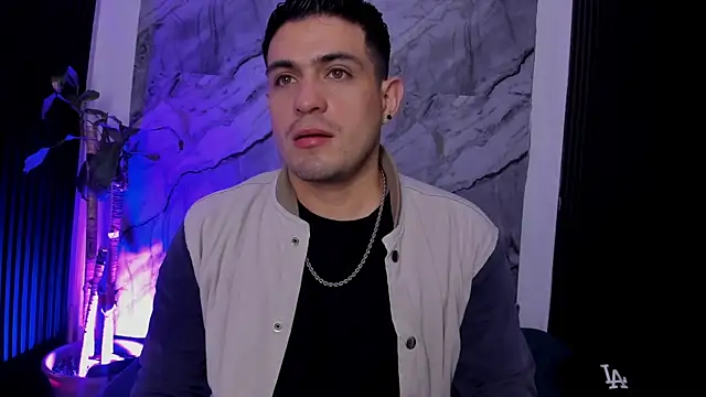 William Steel  online show from November 4, 2025, 3:38 am