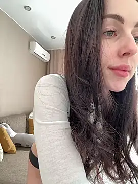 SakuraSara online show from March 14, 2026, 9:59 am