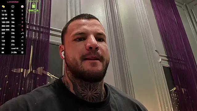 OliverSport online show from November 21, 2025, 3:54 pm