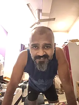 Snapshot of thelastsaintt chatting on November 5, 2025, 9:26 pm thelastsaintt online show from November 5, 2025, 9:26 pm