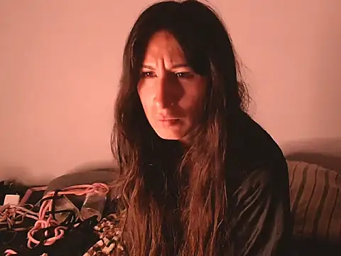 Snapshot of NathaSlave chatting on November 10, 2025, 9:30 am NathaSlave online show from November 10, 2025, 9:30 am