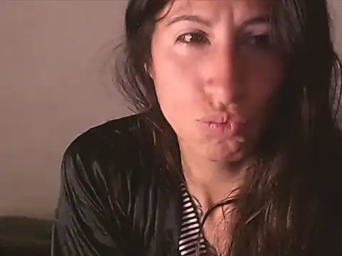 Snapshot of NathaSlave chatting on February 7, 2026, 7:01 am NathaSlave online show from February 7, 2026, 7:01 am