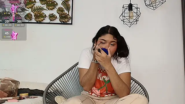 shanon marel online show from November 11, 2025, 12:16 pm