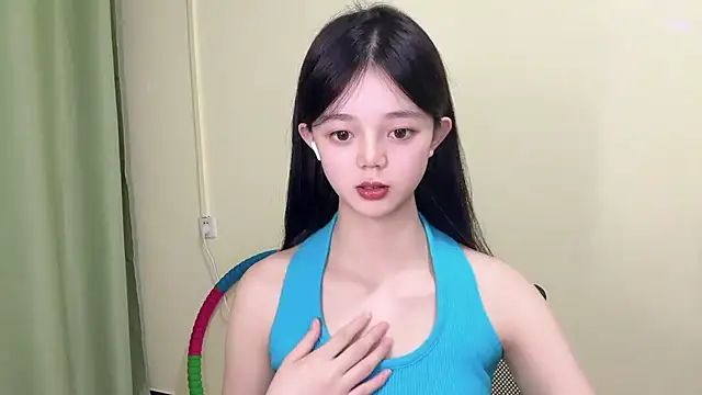 Nicole-13 online show from November 14, 2025, 10:47 am