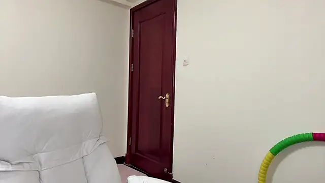 Nicole-13 online show from April 16, 2026, 12:39 pm