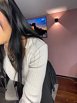 LilithPink  online show from November 1, 2025, 12:56 am