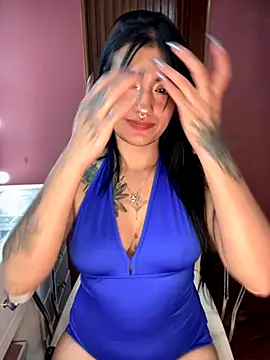 LilithPink  online show from November 12, 2025, 10:04 am