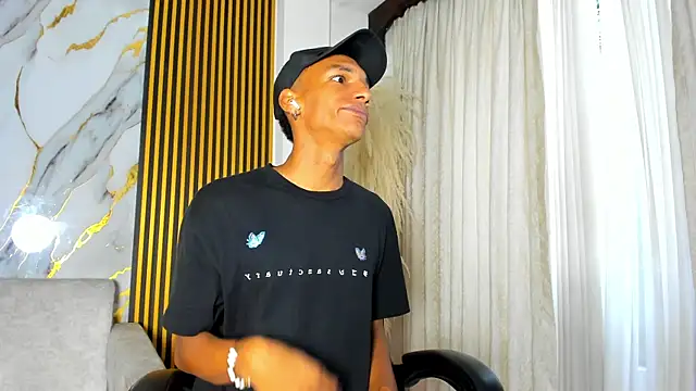 JulienSaint online show from November 28, 2025, 12:30 pm