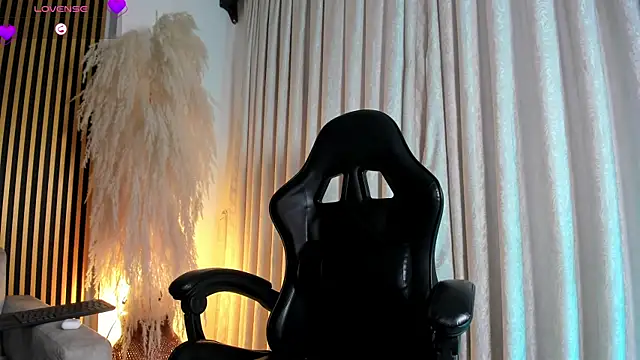 JulienSaint online show from February 28, 2026, 11:55 am