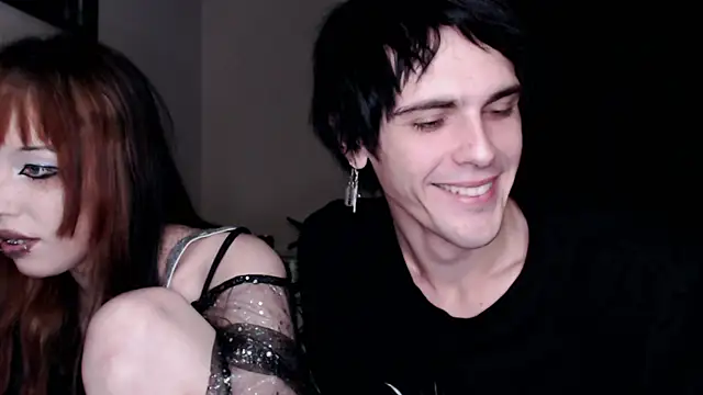 Snapshot of _LUCY_LAVE chatting on September 21, 2025, 8:32 pm LUCY LAVE online show from September 21, 2025, 8:32 pm