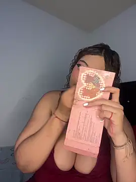 Snapshot of SamanthaaReed chatting on September 27, 2025, 11:43 pm SamanthaaReed online show from September 27, 2025, 11:43 pm