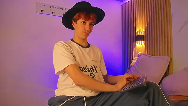 IM DAREN online show from April 14, 2026, 3:45 am