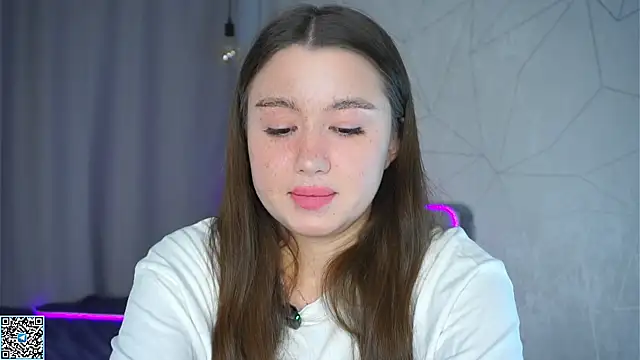 Snapshot of vvillywonka chatting on October 28, 2025, 1:42 am vvillywonka online show from October 28, 2025, 1:42 am