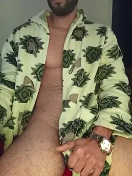 samio37 online show from April 9, 2026, 1:16 pm