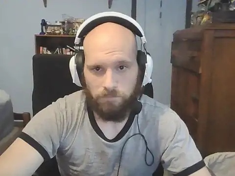 PDrents online show from November 1, 2025, 9:28 pm