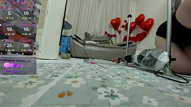 fox-yiyi online show from February 12, 2026, 12:00 pm