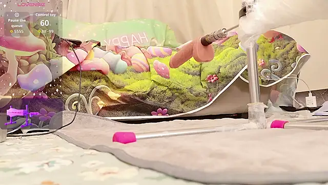 fox-yiyi online show from April 3, 2026, 12:03 pm