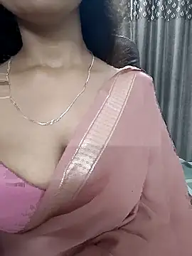 Snapshot of SEEMA_127 chatting on September 10, 2025, 4:01 am SEEMA 127 online show from September 10, 2025, 4:01 am