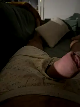 Snapshot of Bigtitsloveshow chatting on October 13, 2025, 4:01 am Bigtitsloveshow online show from October 13, 2025, 4:01 am