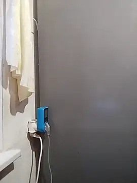 CutieMarine online show from January 8, 2026, 12:07 pm