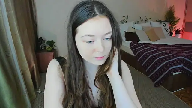 Snapshot of AlluringLookk chatting on February 7, 2026, 10:30 am AlluringLookk online show from February 7, 2026, 10:30 am