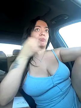 racoonbaby online show from September 30, 2025, 3:50 pm