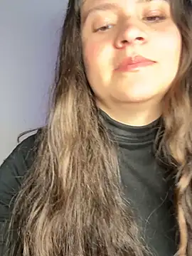 Emilyybennet  online show from July 3, 2026, 2:07 am