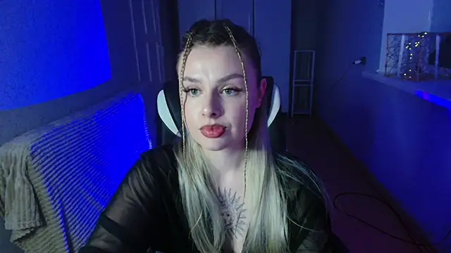 AngelicaHollywood online show from February 22, 2026, 8:18 pm