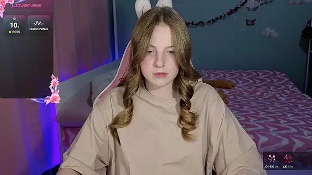 stefaniyaaa online show from September 30, 2025, 5:51 pm