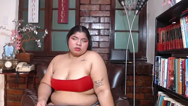 Snapshot of Lia_Arellano chatting on December 2, 2025, 7:20 pm Lia Arellano online show from December 2, 2025, 7:20 pm