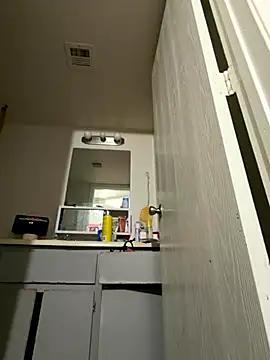 seductiveangeeel online show from November 3, 2025, 7:48 pm