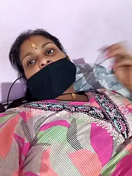 Love-pari077 online show from November 1, 2025, 4:09 pm