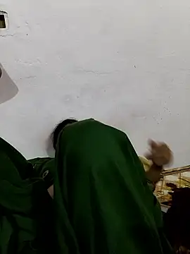 Love-pari077 online show from January 9, 2026, 3:37 pm