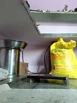 Love-pari077 online show from February 12, 2026, 1:33 am