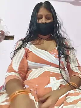 Love-pari077 online show from May 29, 2026, 3:54 pm