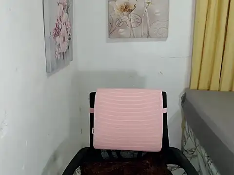 fuckerfriendsxx online show from October 21, 2025, 11:44 am