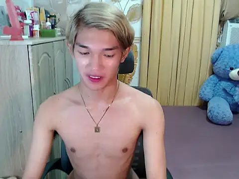 fuckerfriendsxx online show from June 2, 2026, 1:13 pm