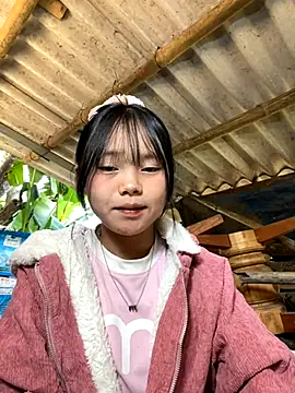 AdamLazis online show from November 25, 2025, 6:24 am